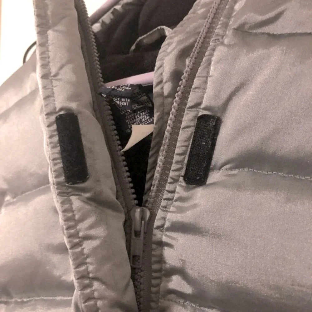 GAP Light Silver Grey Puffy Jacket